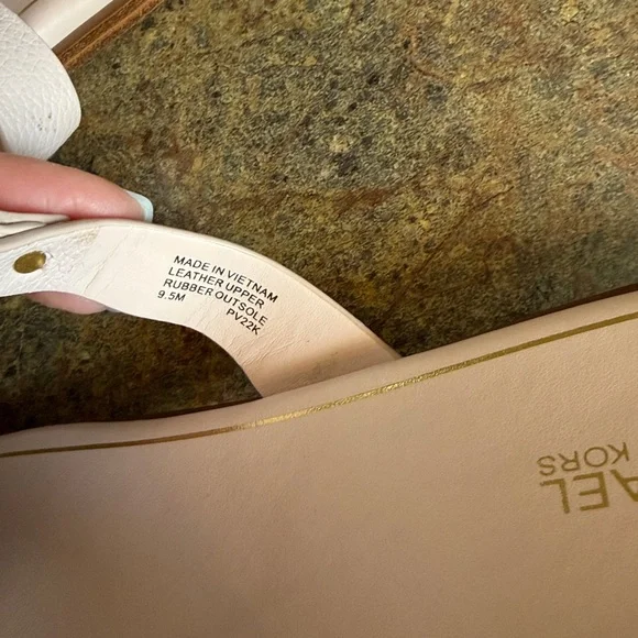 MICHAEL Michael Kors Aubrey Cutout Leather T-Strap Sandals - Picture 9 of 12